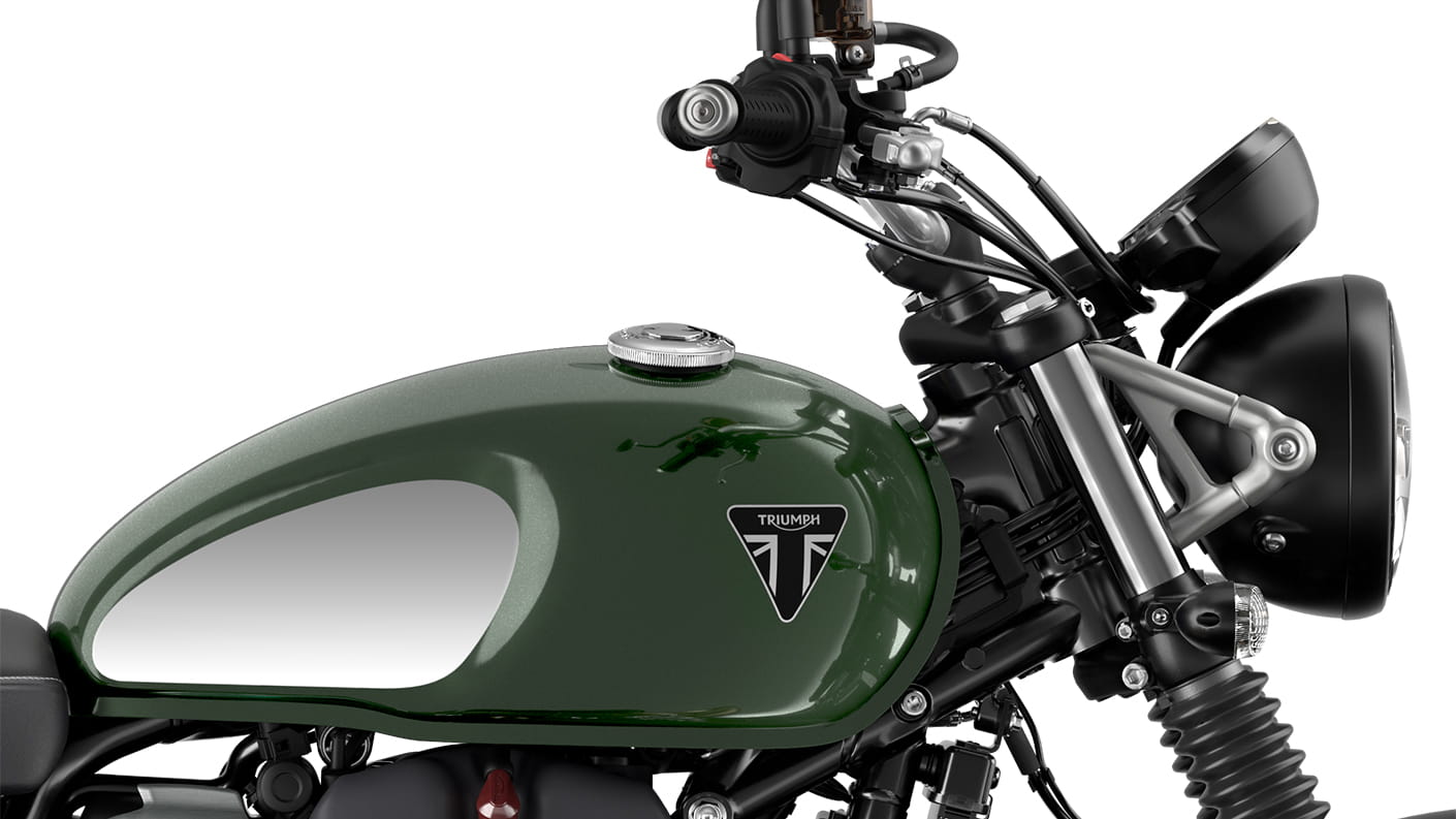 Scrambler 900 Chrome Edition For the Ride